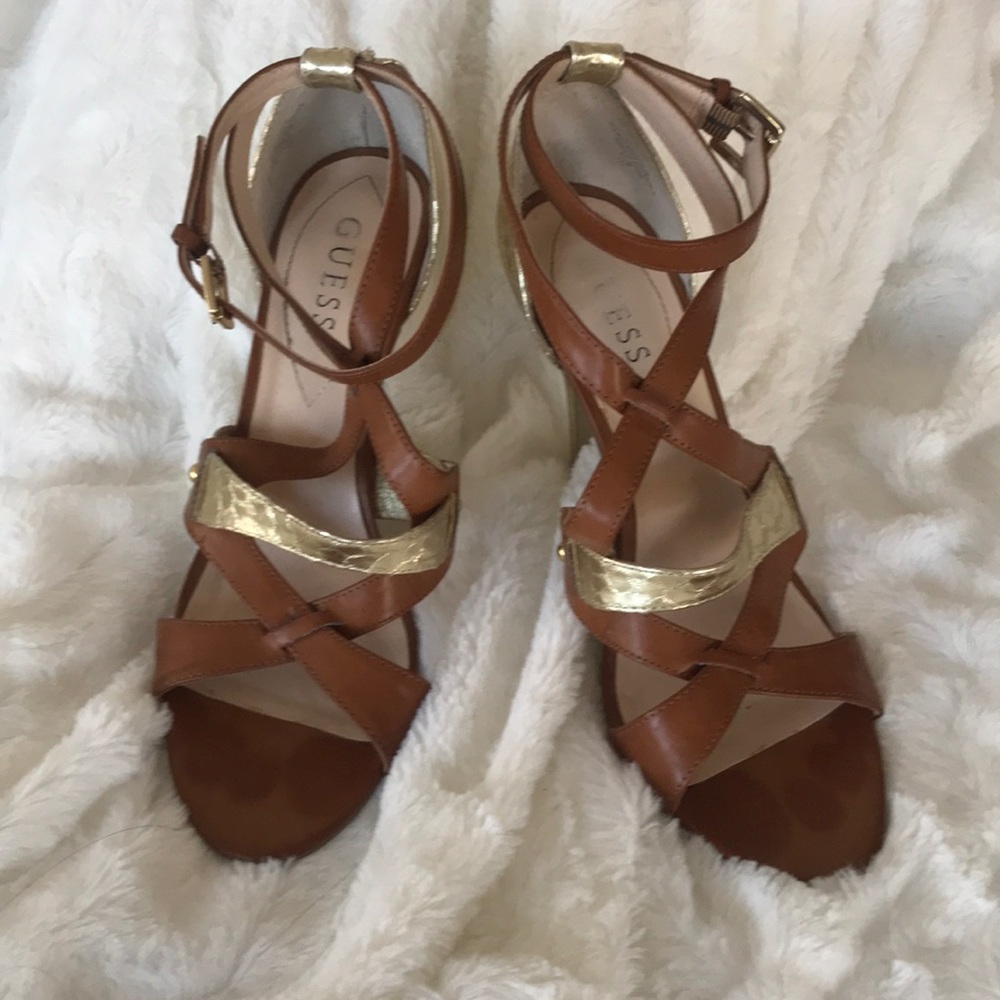 Guess brown/gold leather high heeled sandal